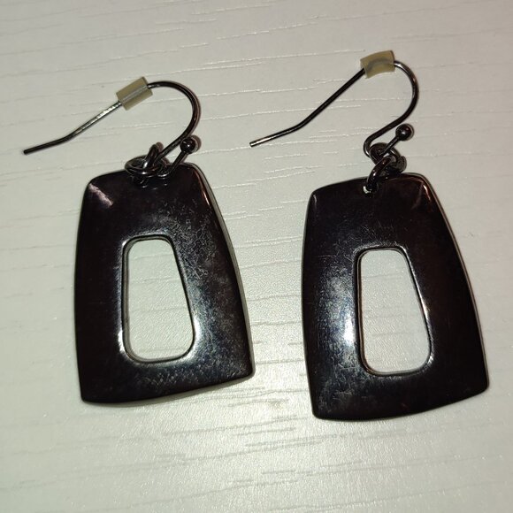 Liz Claiborne Earrings Vintage Academia Black Boho Bohemian - Picture 1 of 3
